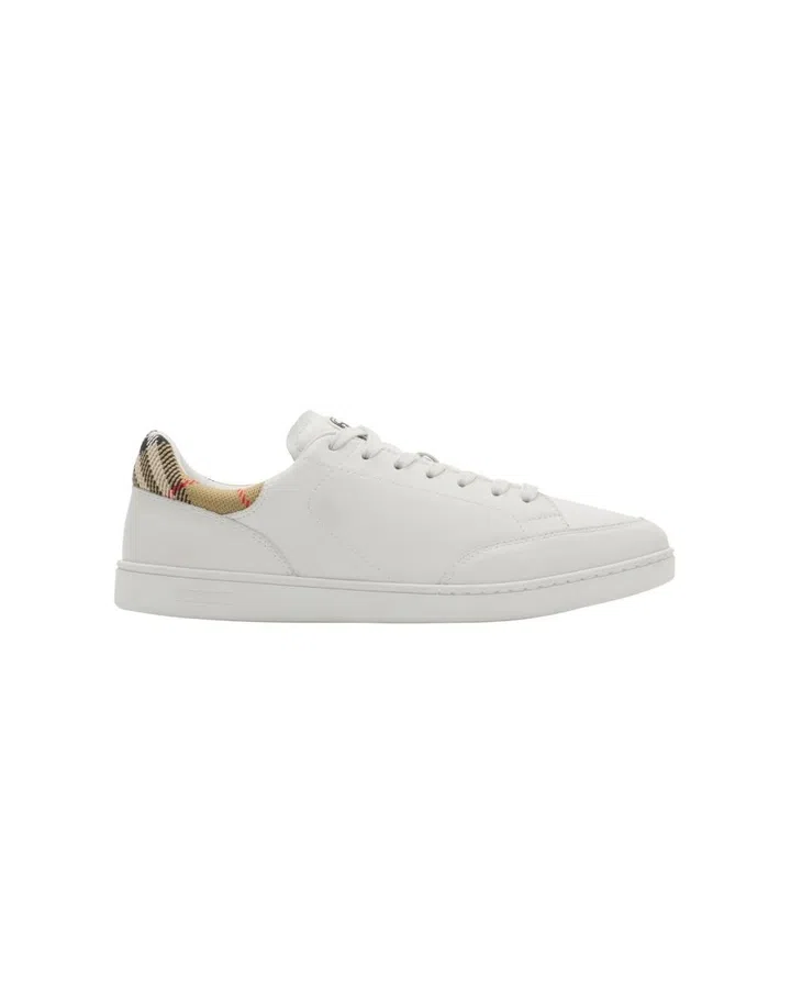 white sneakers burberry spring 2026