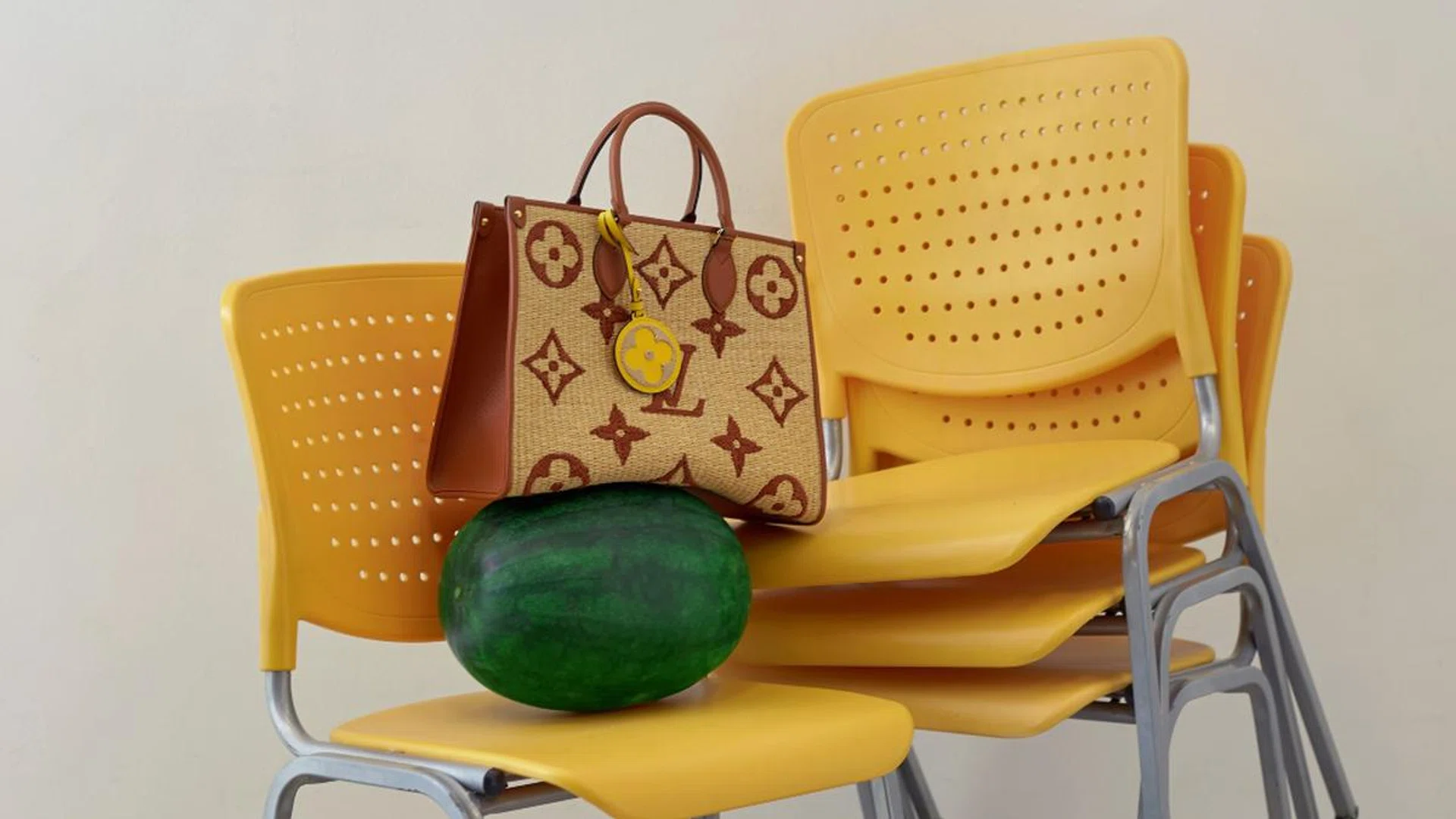 straw bags