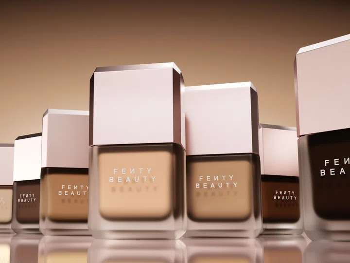 Fenty Beauty Pro Filt’r Fluid Flex matte liquid foundation