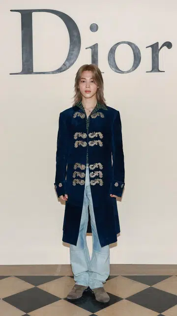 Dior Spring Summer 2027 Paris Fashion Week celebrity fashion
