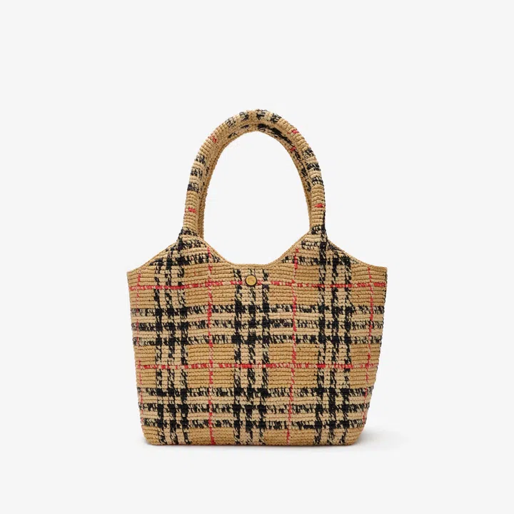 6 Burberry Bags For Summer 2026, Including The All-New Primrose
