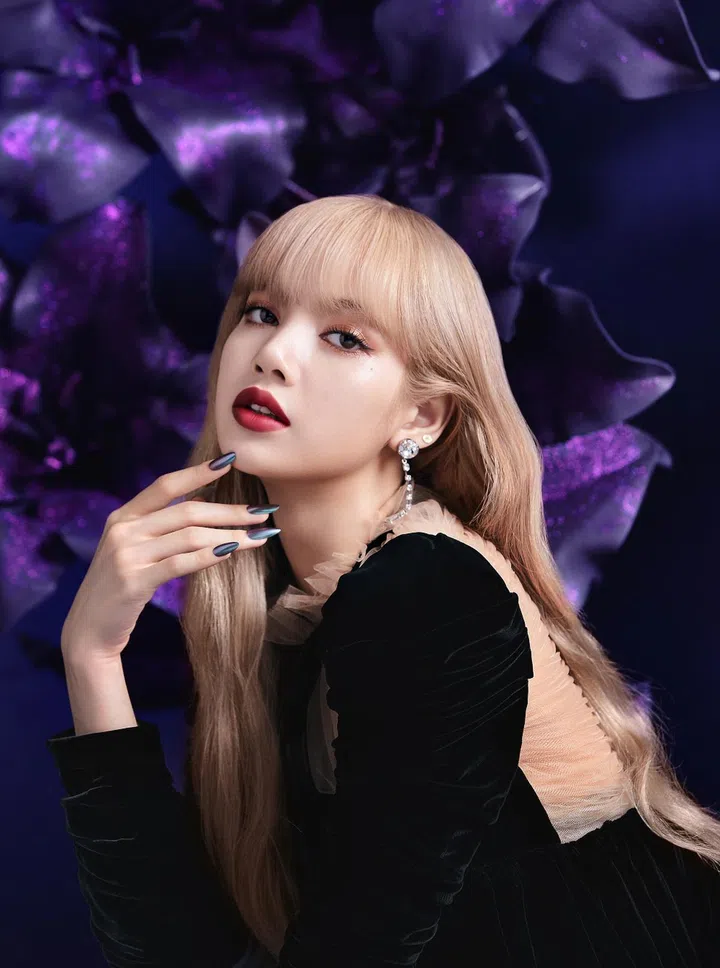 lalisa manoban makeup