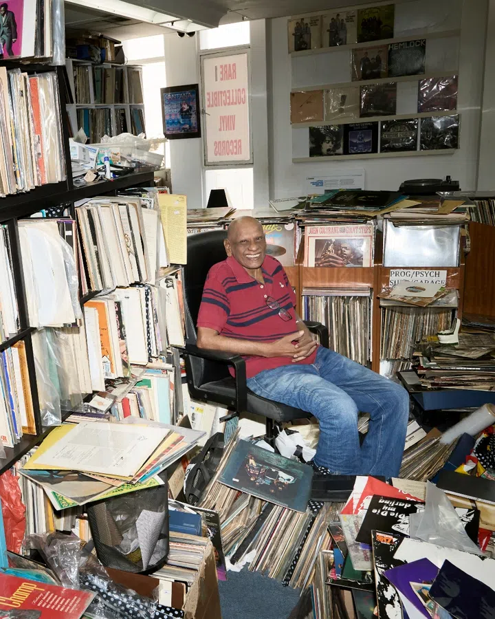 antique vintage singapore sg record store FOR THE RECORD 