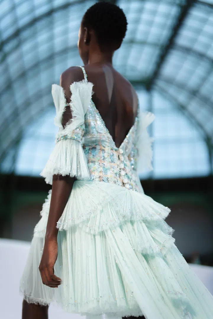 chanel couture spring summer 2025 close up detail