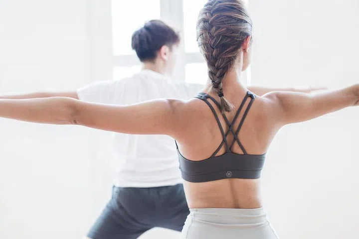 A model in Kydra wear