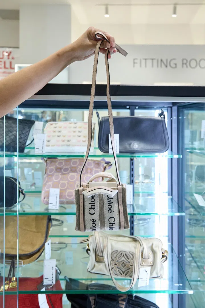 chloe mini woody second hand thrift 2nd street thrift store sg