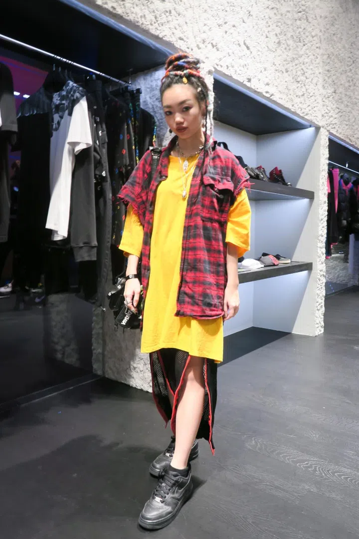 Meet The Stylish Folks At The Marcelo Burlon County Of Milan Store ...