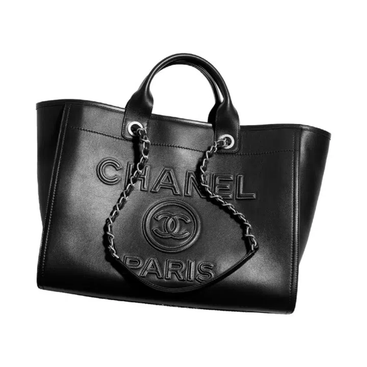chanel tote bag work school