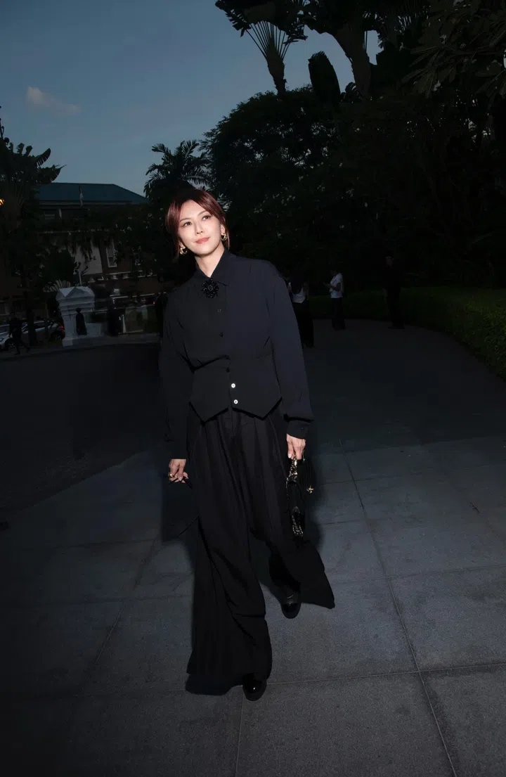 Stefanie Sun at Chanel Cruise 2025/26 show in Singapore