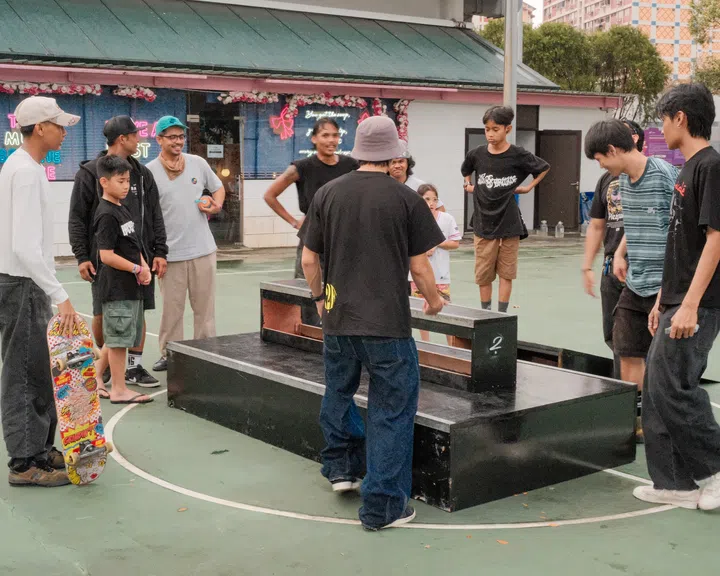 Ming Yew young Singaporean cobbler and skateboarder