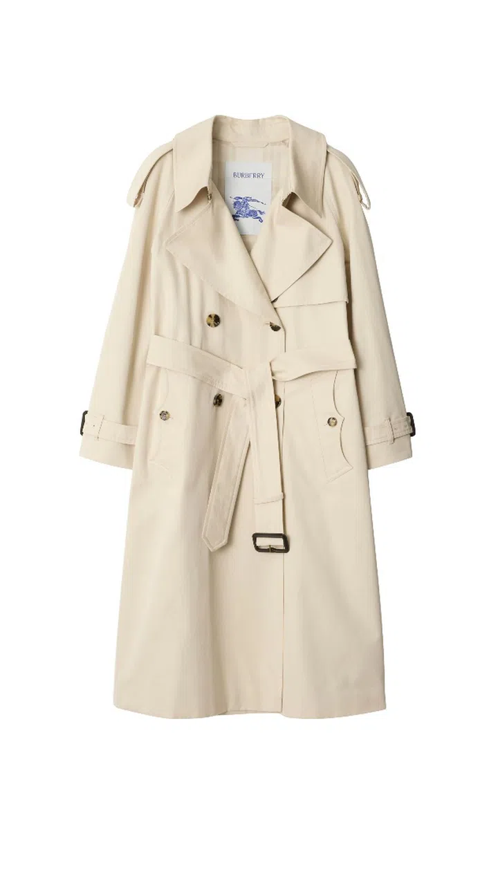 beige Burberry Fitzrovia trench coat