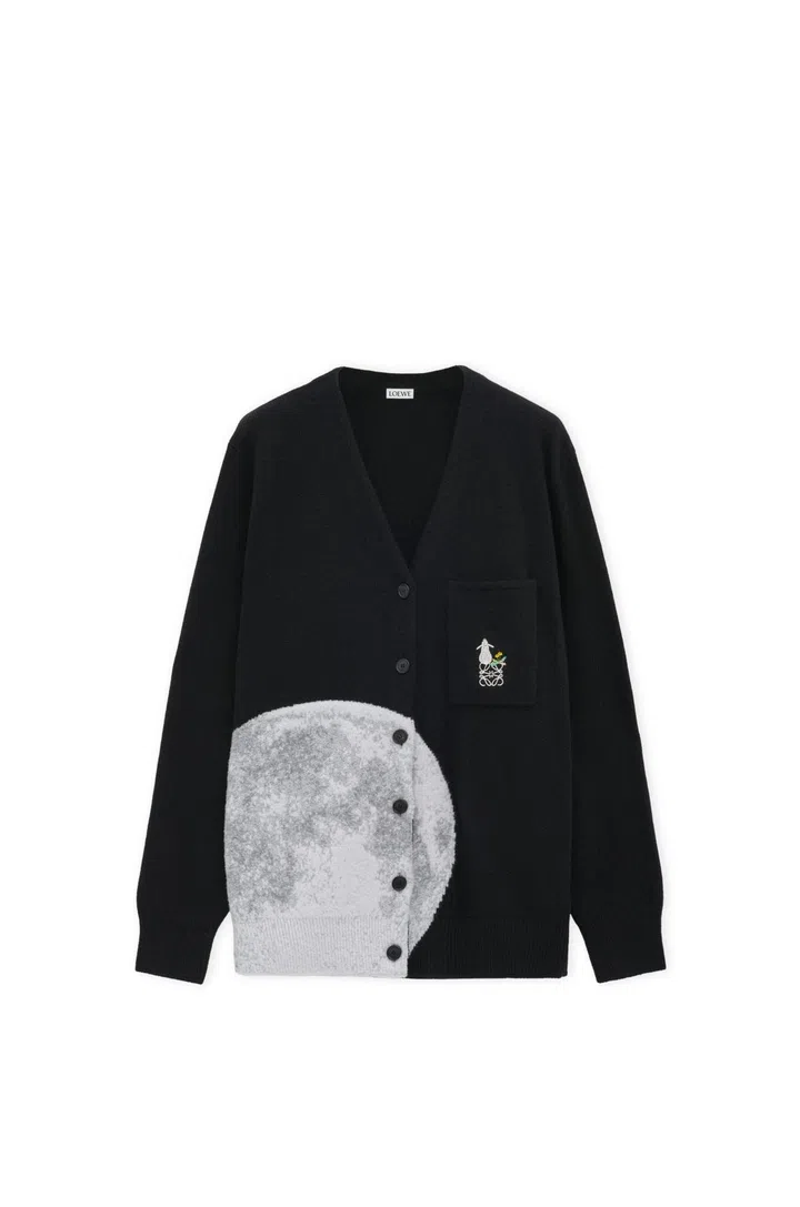 loewe suna fujita holiday christmas collection 2024 wool cardigan moon