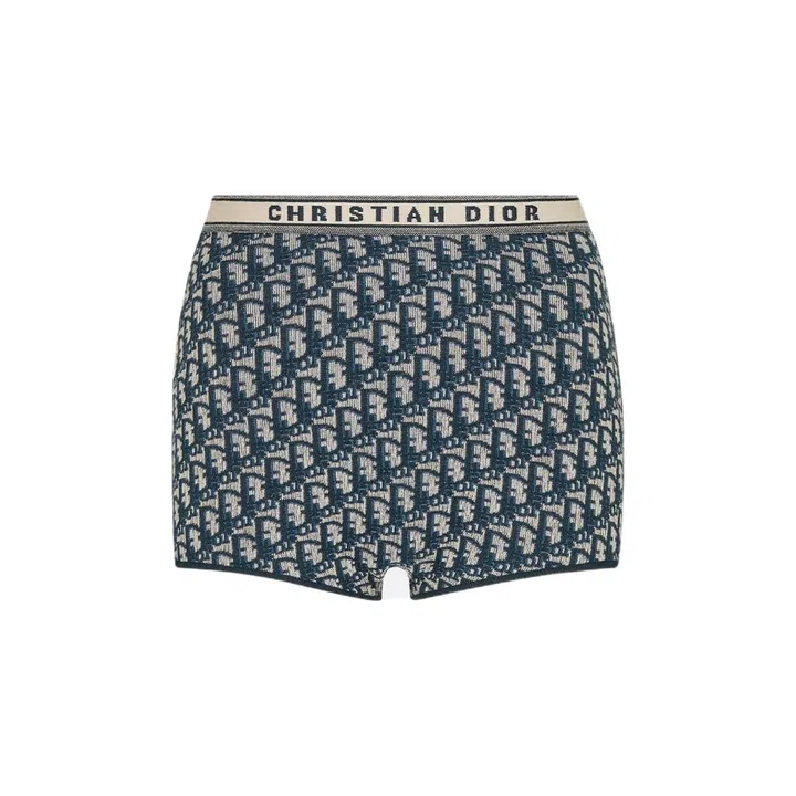 210915 Molly Goddard SS22London Fashion Week Spring Summer 2022Credit: Ben BroomfieldCredit Social: @photobenphotoCopyright: Ben Broomfield Photography07734 852620photo@benbroomfield.comwww.benbroomfield.com