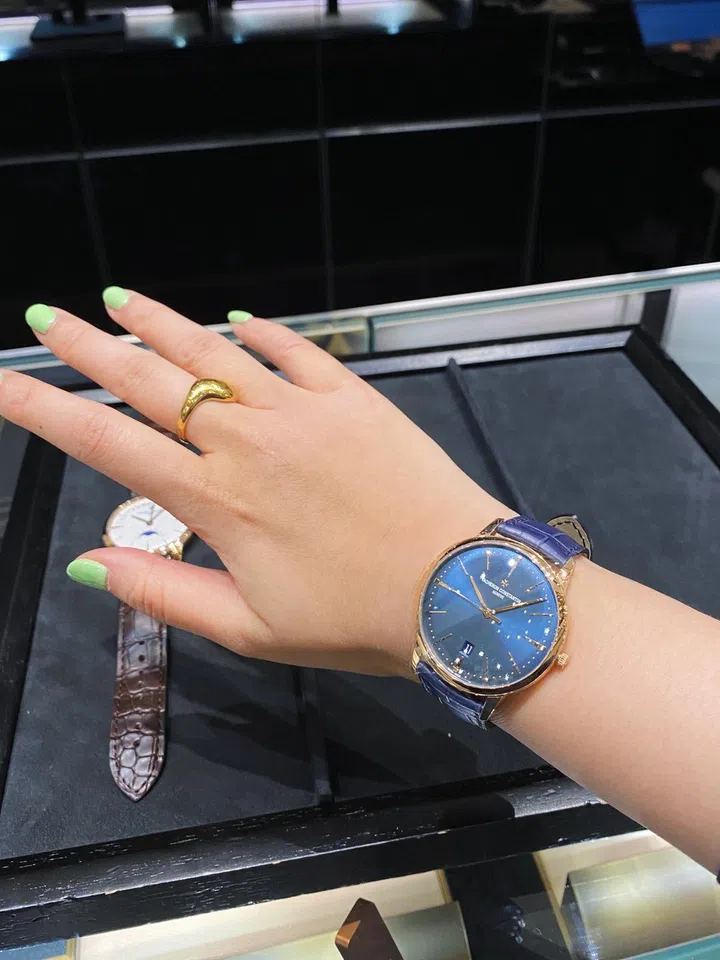 big watch