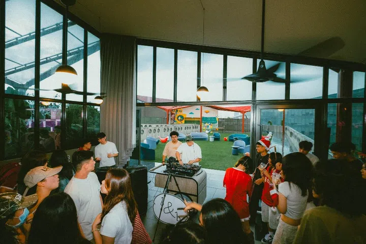 Beans&Beats rooftop party