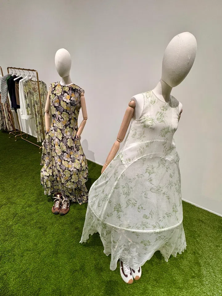 loewe ss25 presentation in singapore