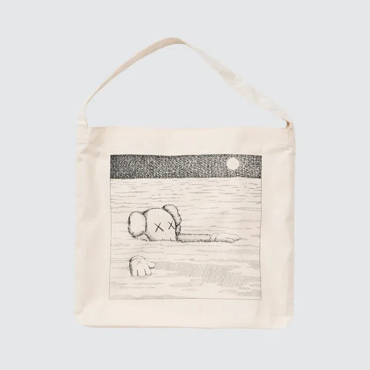 kaws uniqlo