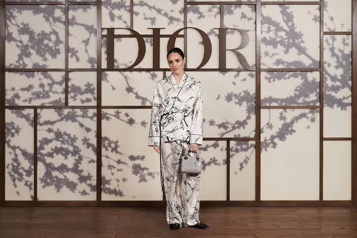 Dior Japan Isabelle Drummond