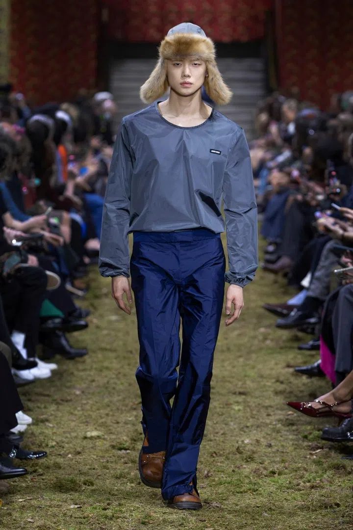 yeonjun txt runway miu miu fall winter 2026 paris fashion week