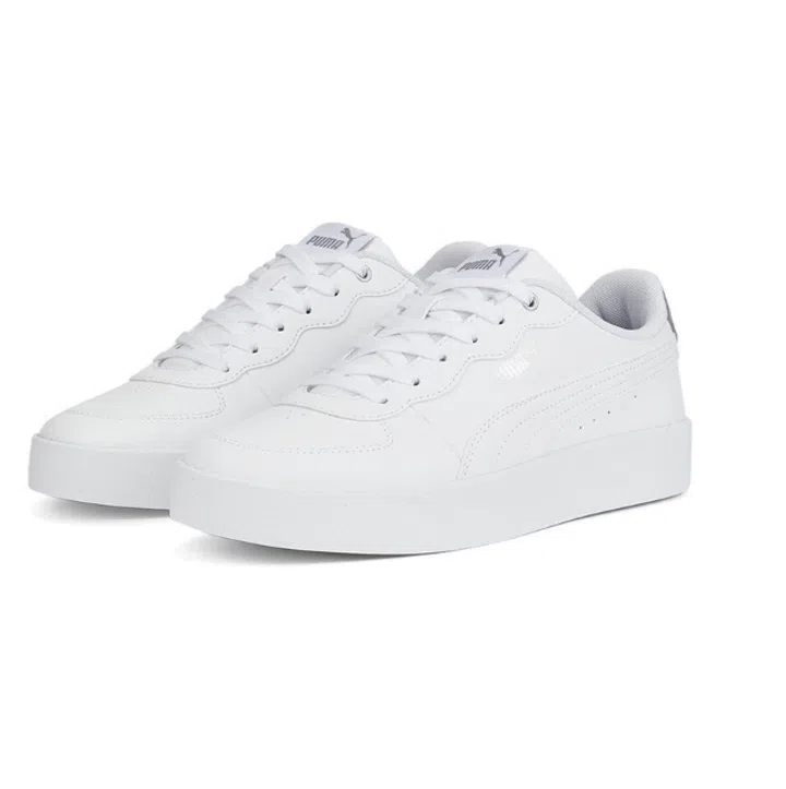  Puma Skye Distressed Women’s Sneakers