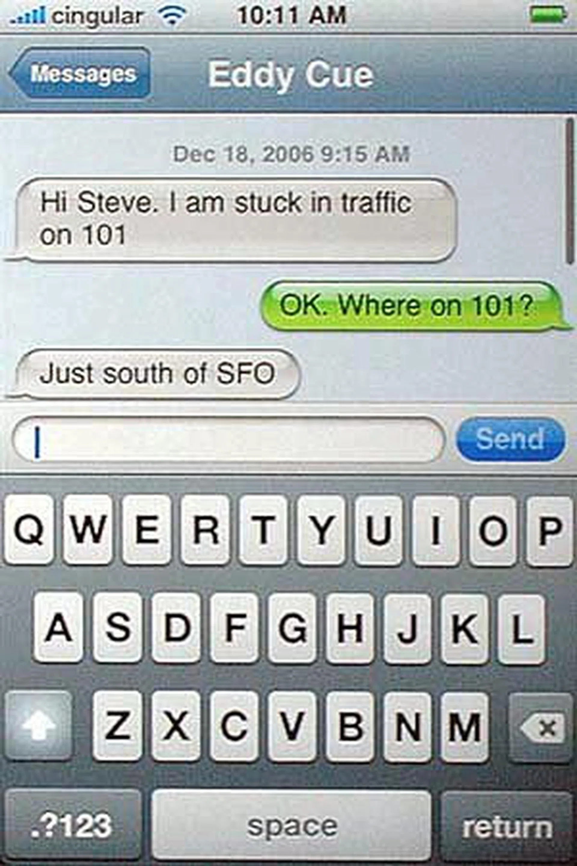 A virtual QWERTY keyboard to reply your messages.