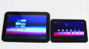 Both tablets can be characterized by their rather thick bezels around their displays,