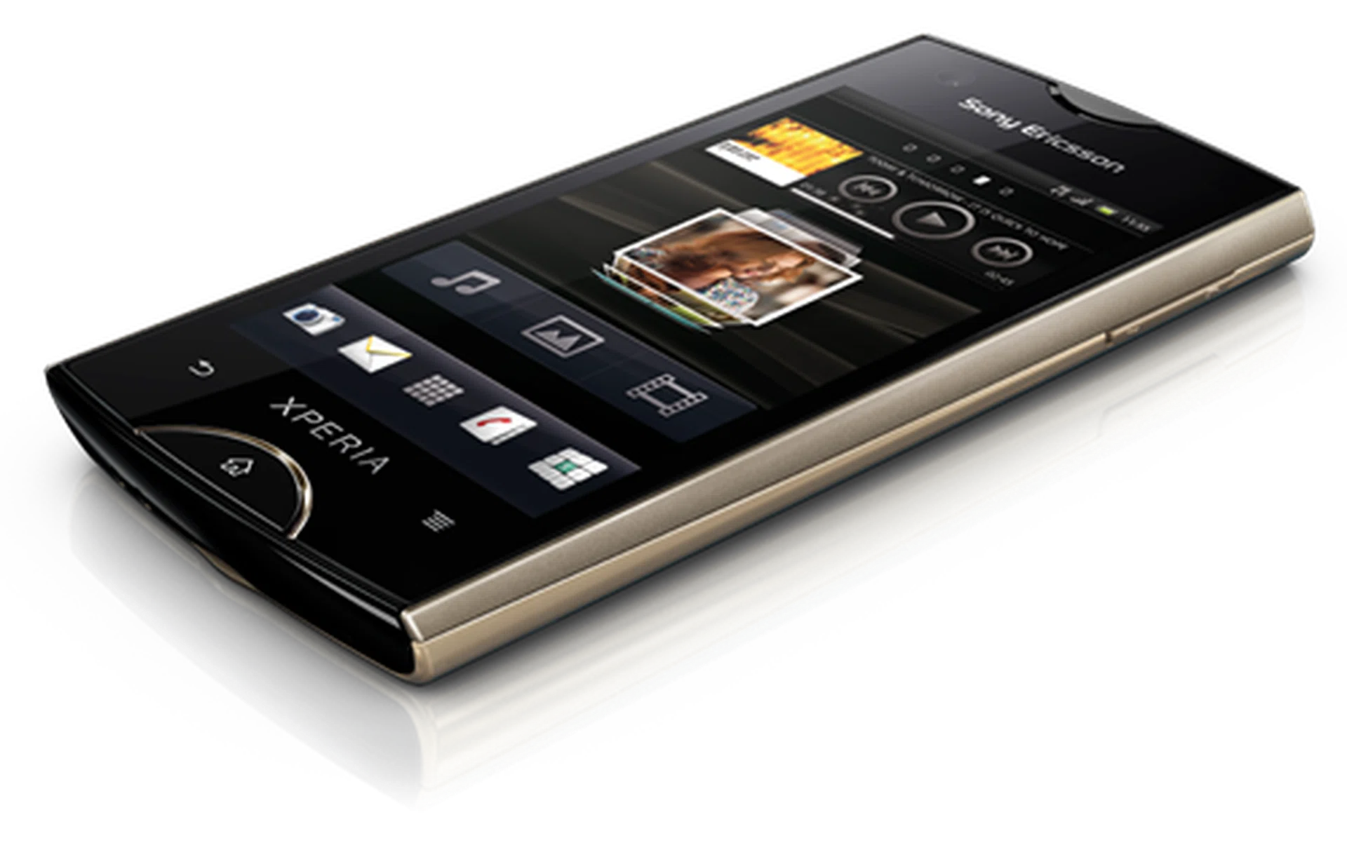 The Ray is not only a head-turner, but it is also a powerful phone. Admittedly, the minute screen size might deter some users from purchasing it, though in our opinion, this handset is clearly not catered towards that particular crowd.