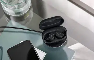 The Jabra Elite 7 Pro.