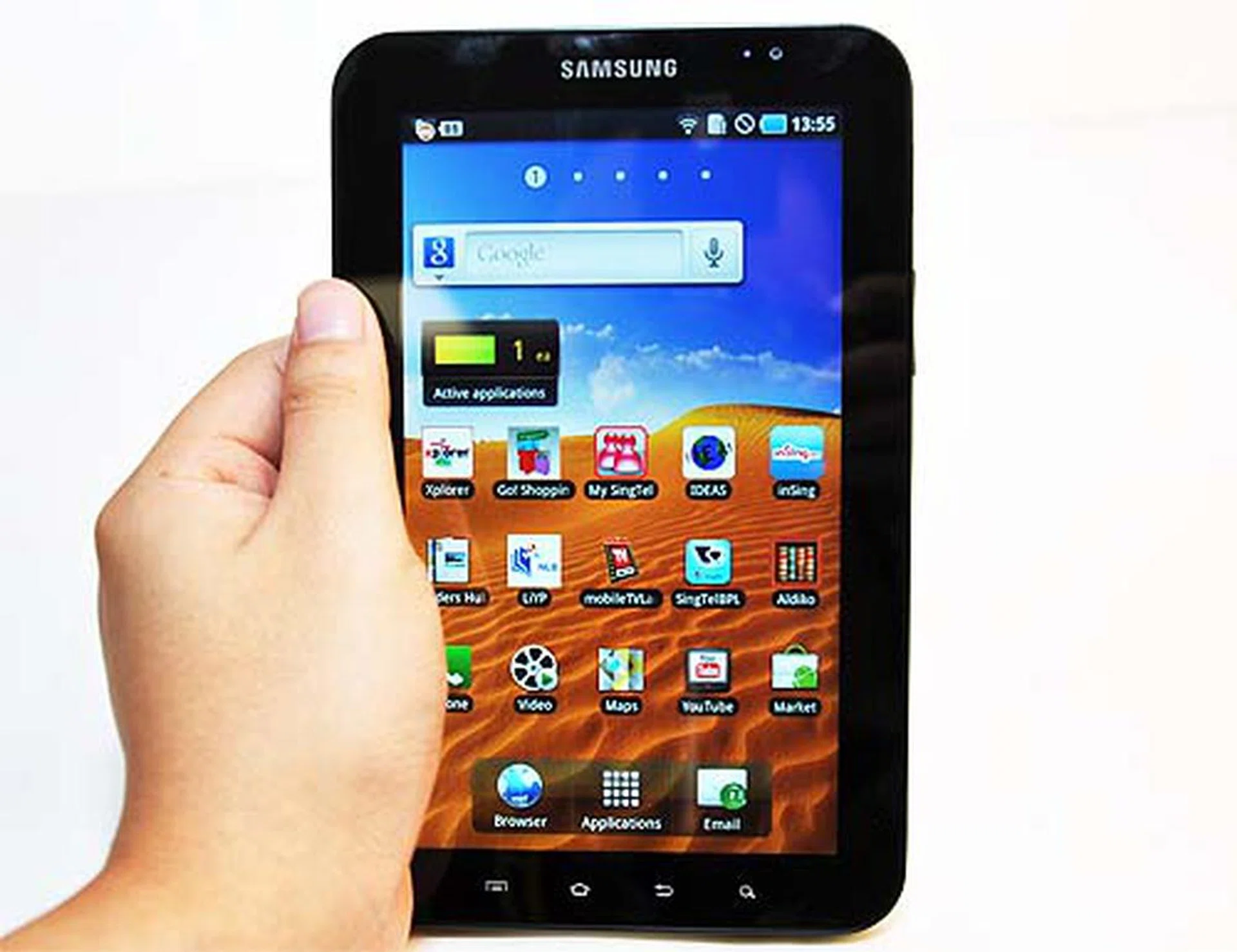 The Samsung Galaxy Tab is one tablet you can consider getting if you're hunting for a spiffy new tablet.