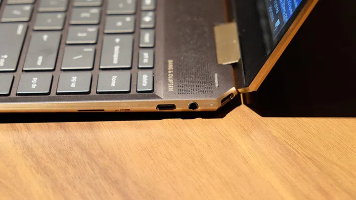 A look at the ports on the right.