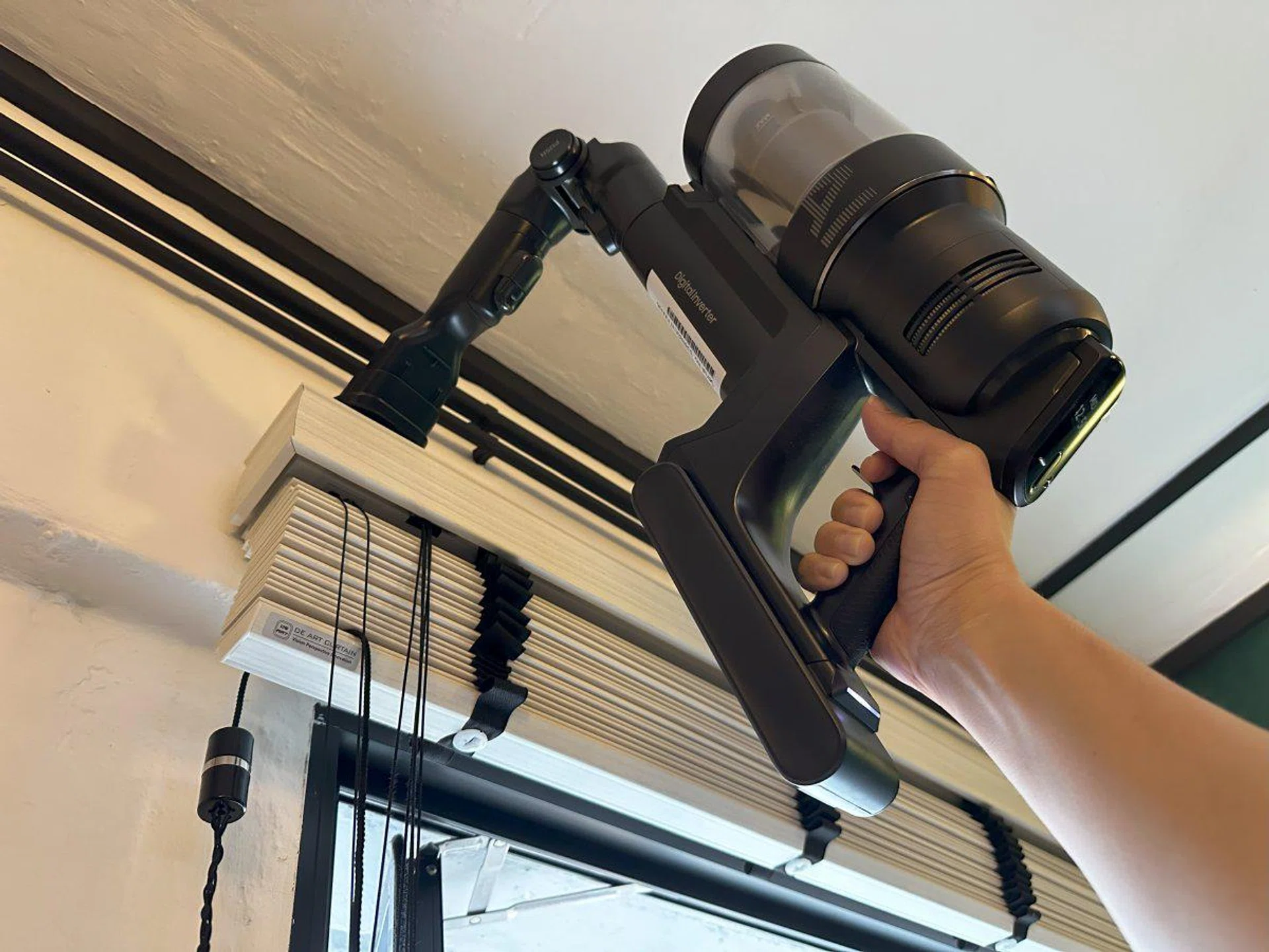 Special mention is the Flex Tool to help clean unreachable spots.