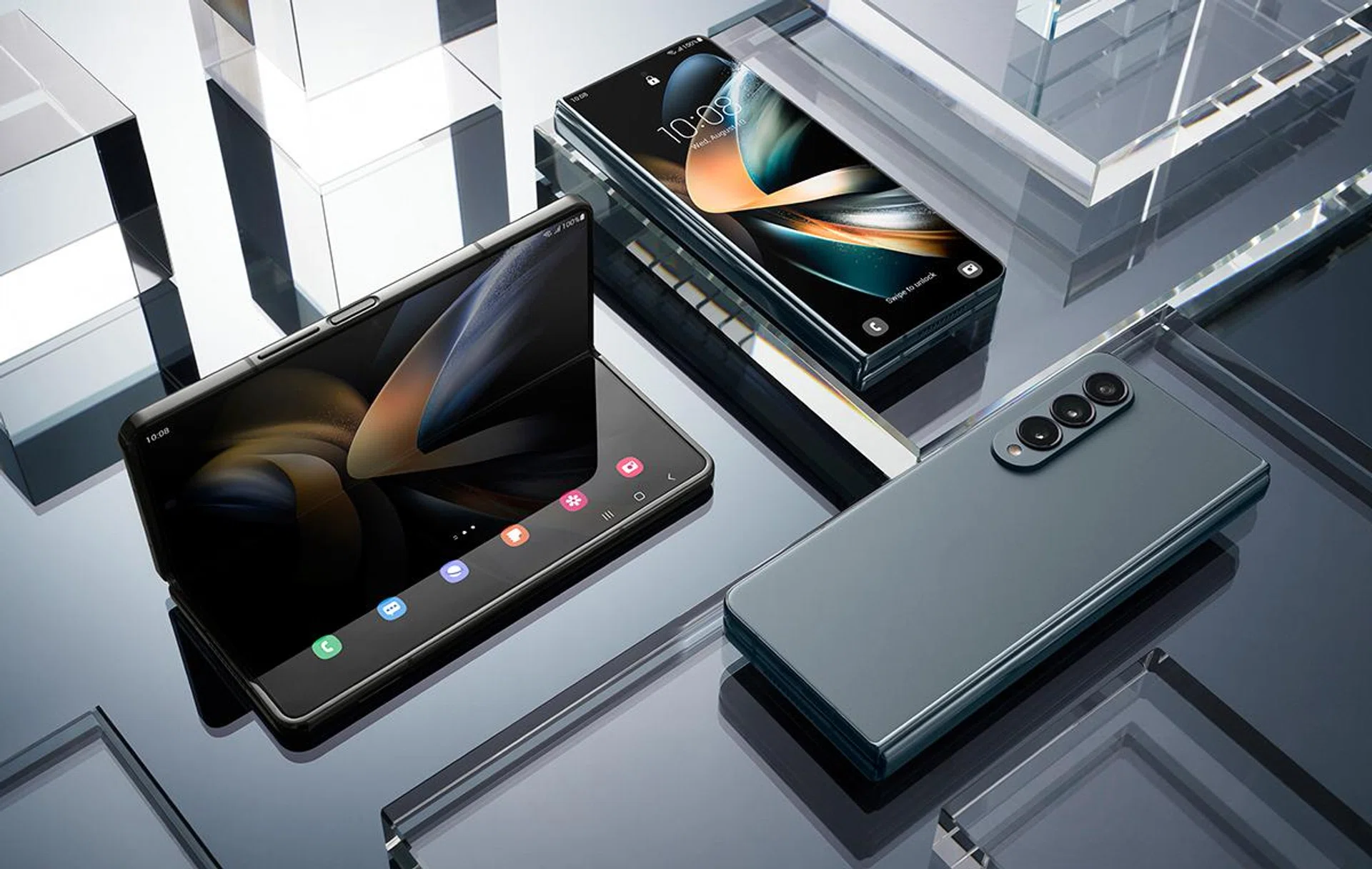 Samsung Galaxy Z Fold4.