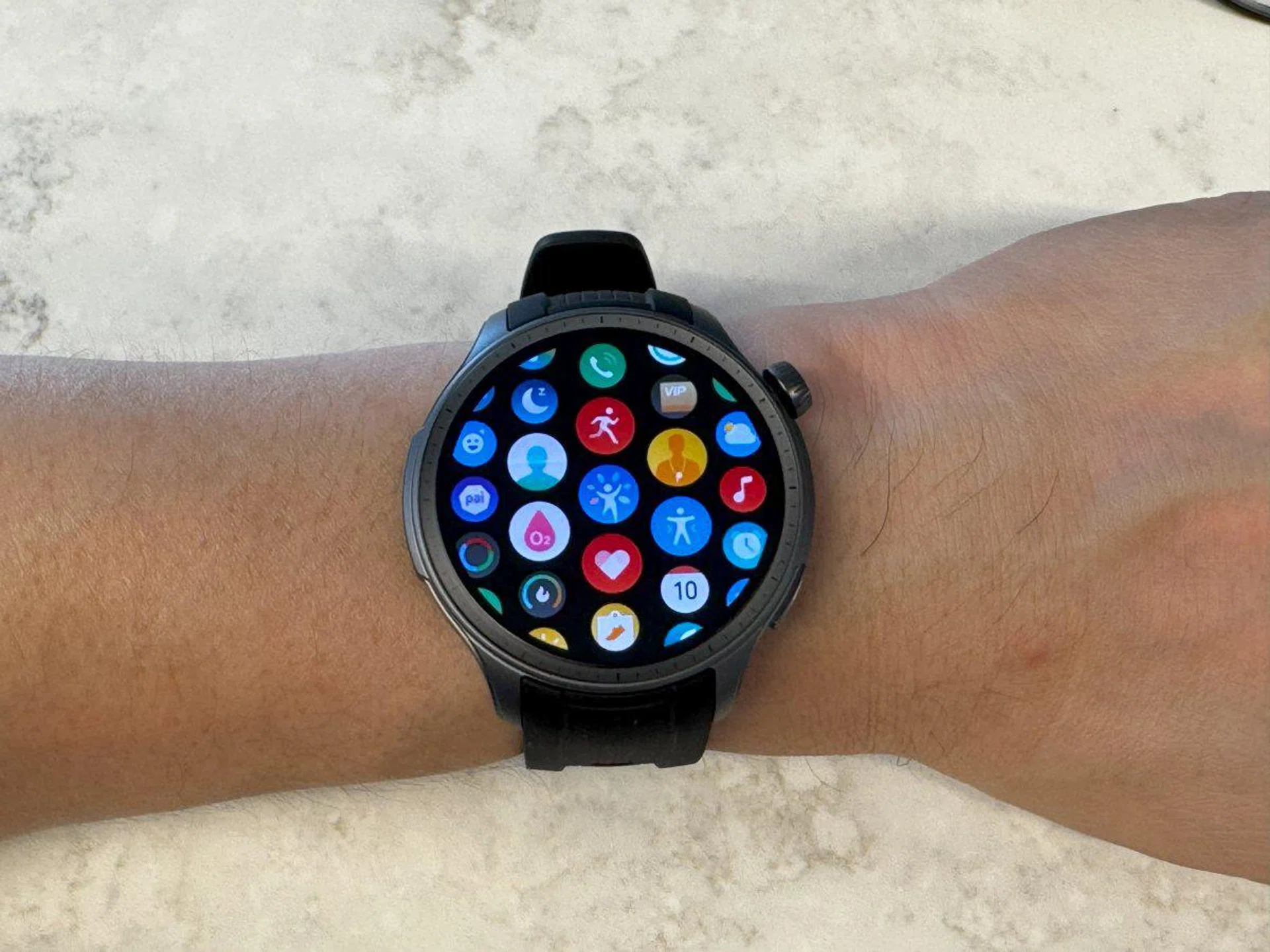 Zepp OS is has so many features, it genuinely feels like a proper smartwatch contender, and one that's platform neutral too. Photo: HWZ