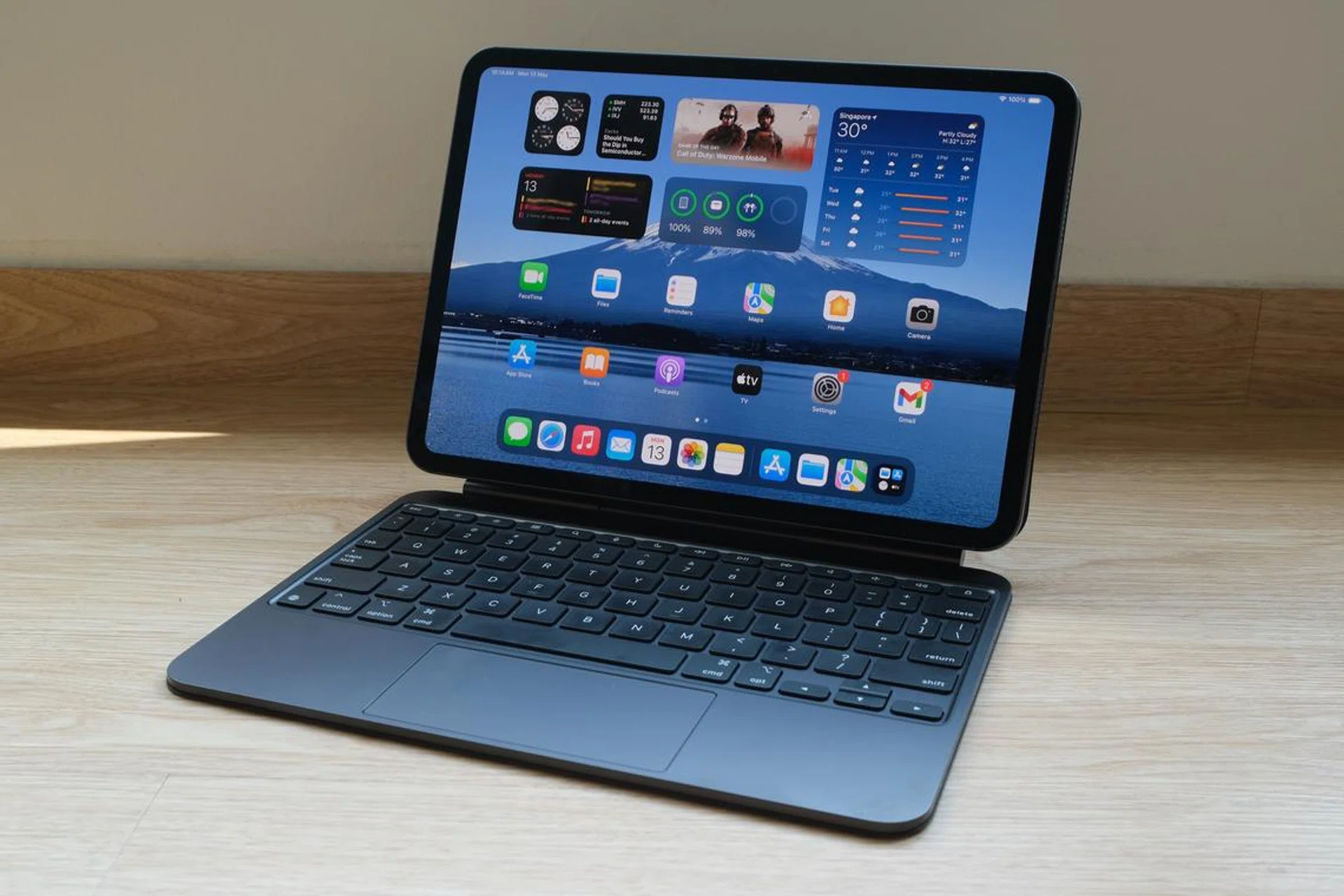The foldable iPad could be Apple's first product to support under-display Face ID. Pictured here is the Apple iPad Pro (M4). Photo: HWZ
