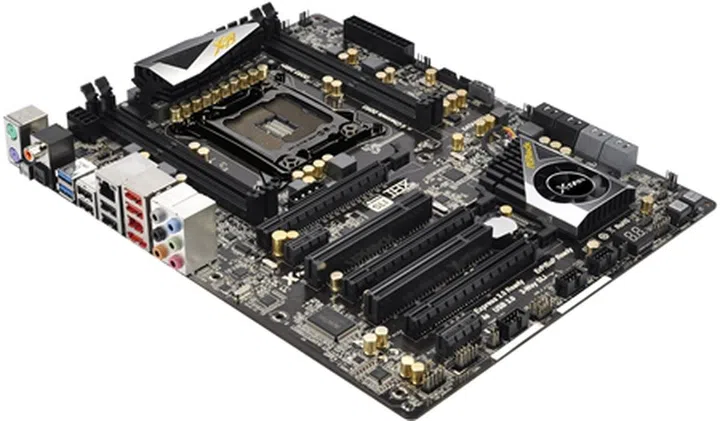 The X79 Extreme4 has more PEG slots for 3-way SLI/CrossFireX display setup on its normal ATX sized layout. Both the Extreme4 and Extreme4 M share the same number of DIMM slots as well as equal number of connectors on their back panels.