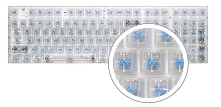 Cooler Master MasterKeys Pro L RGB Crystal switch