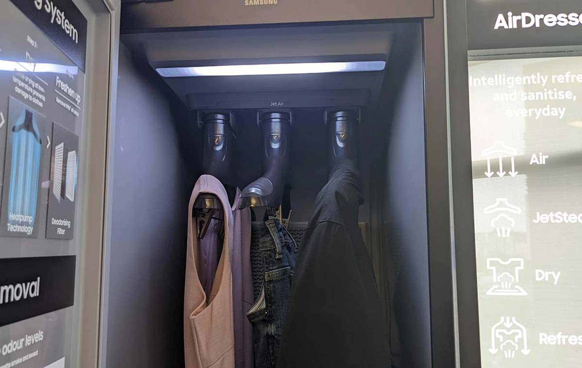How the AirHangers are hung in the AirDresser.