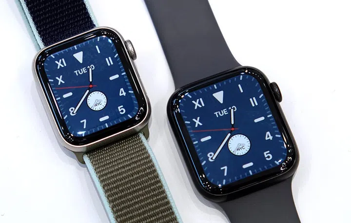 If the battery doesn't charge, Apple may replace it for free. 