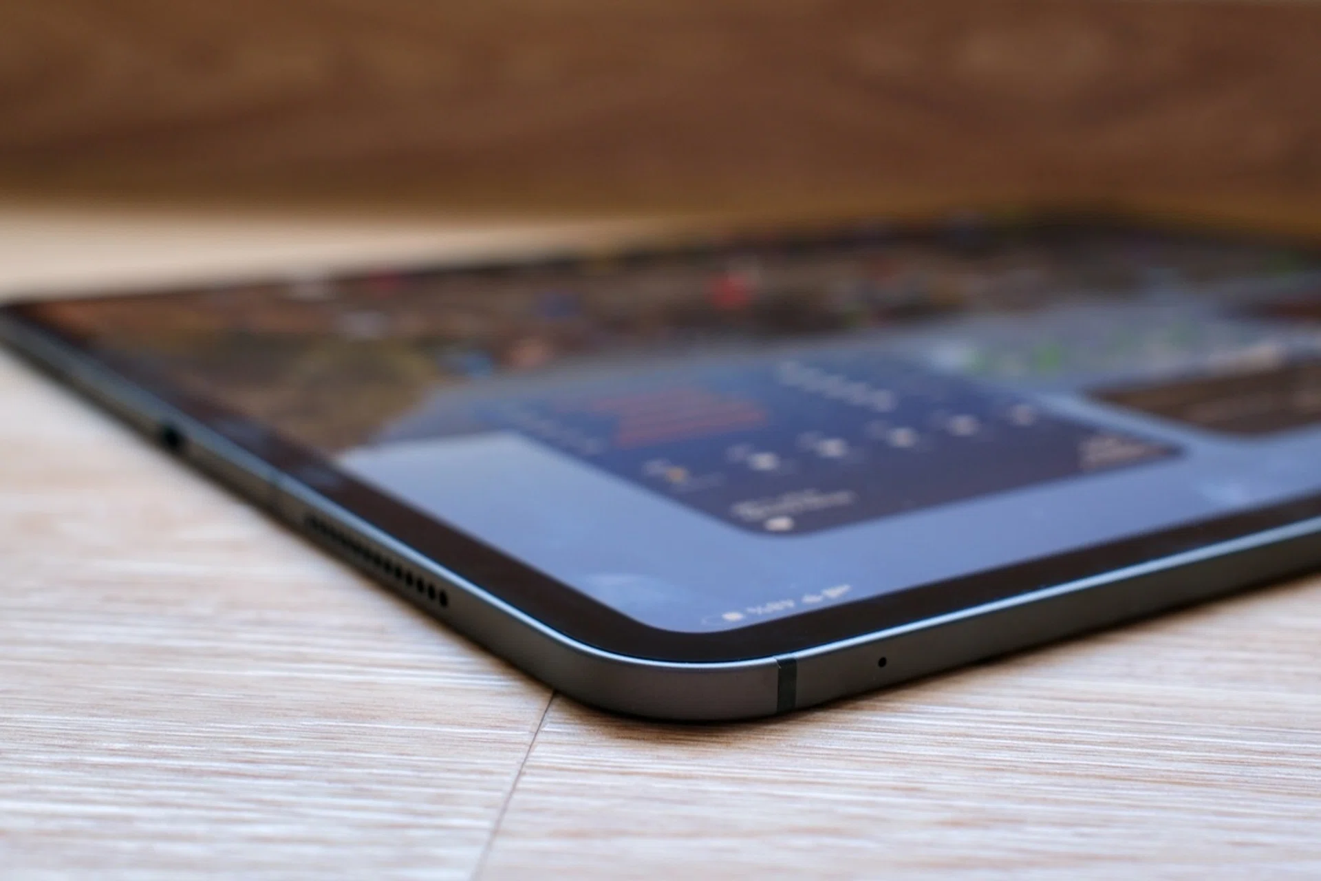 13-inch M5 iPad Pro thickness