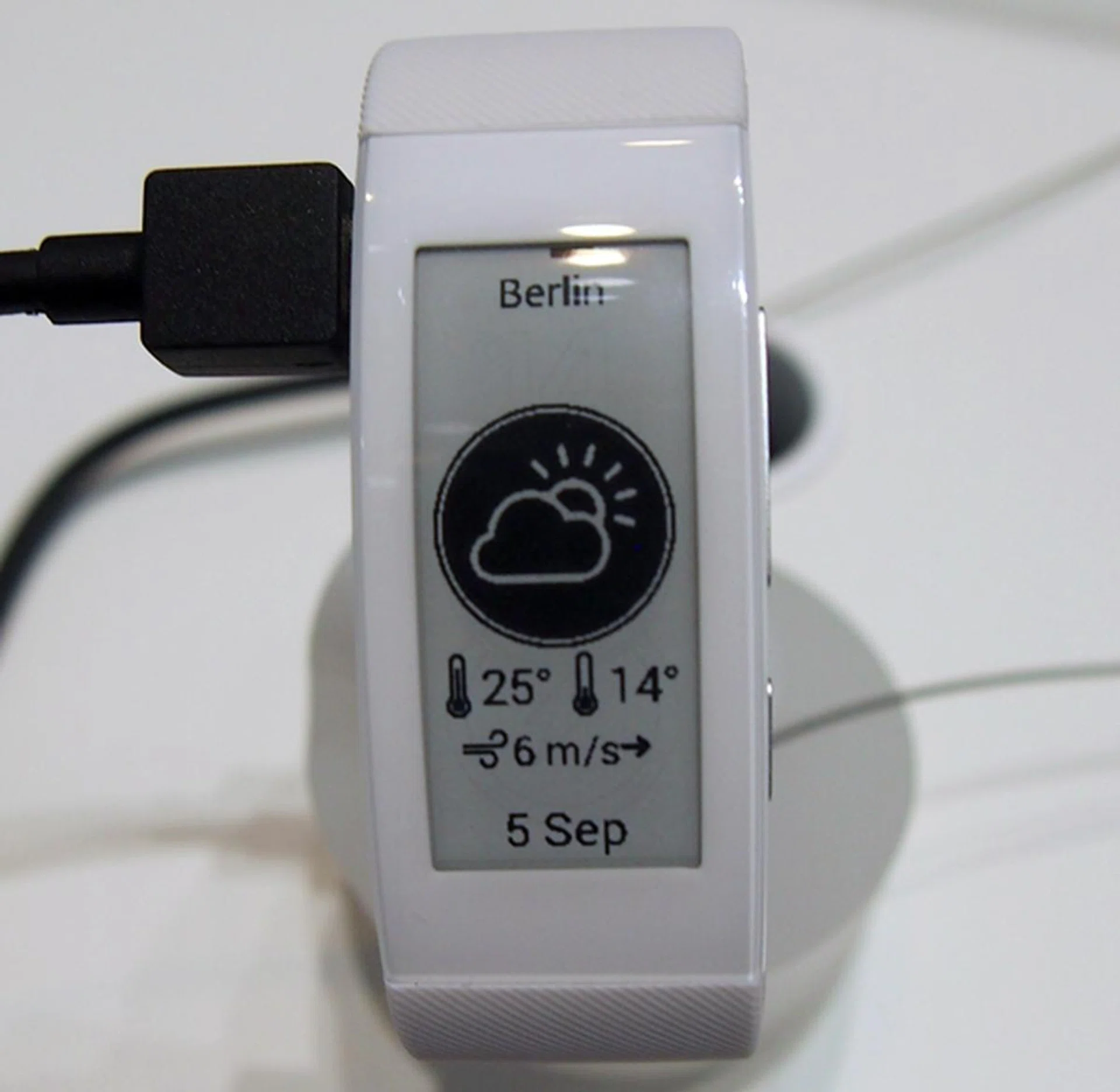 You can view the state of weather on the Sony SmartBand Talk.