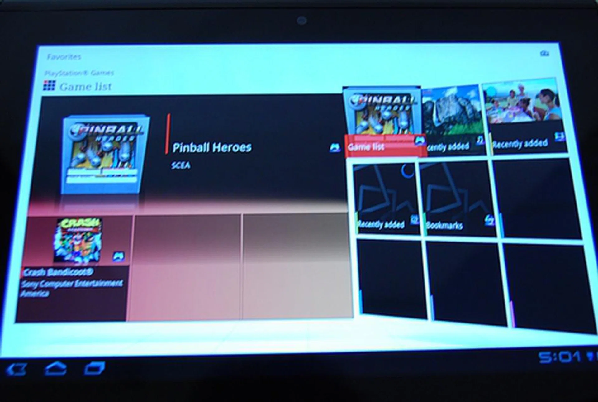 What you see over here is the main screen of the Favorites tab. You have nine tiles on the right depicting the items you choose and a preview panel on the left.