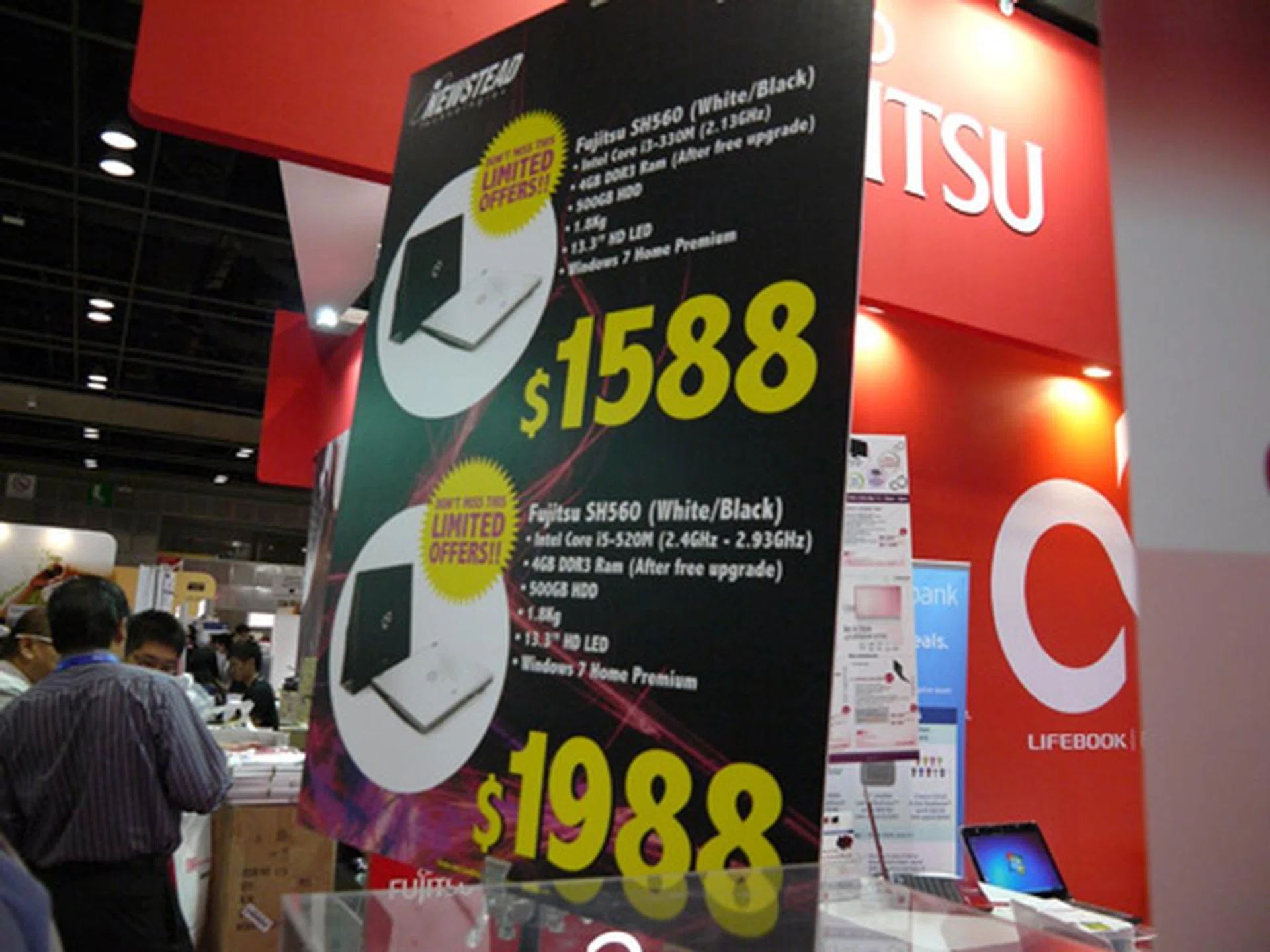 Like typical notebook offerings, the LifeBook SH560 is offered in two hardware configurations based on variations of the Intel Core i5 processor.