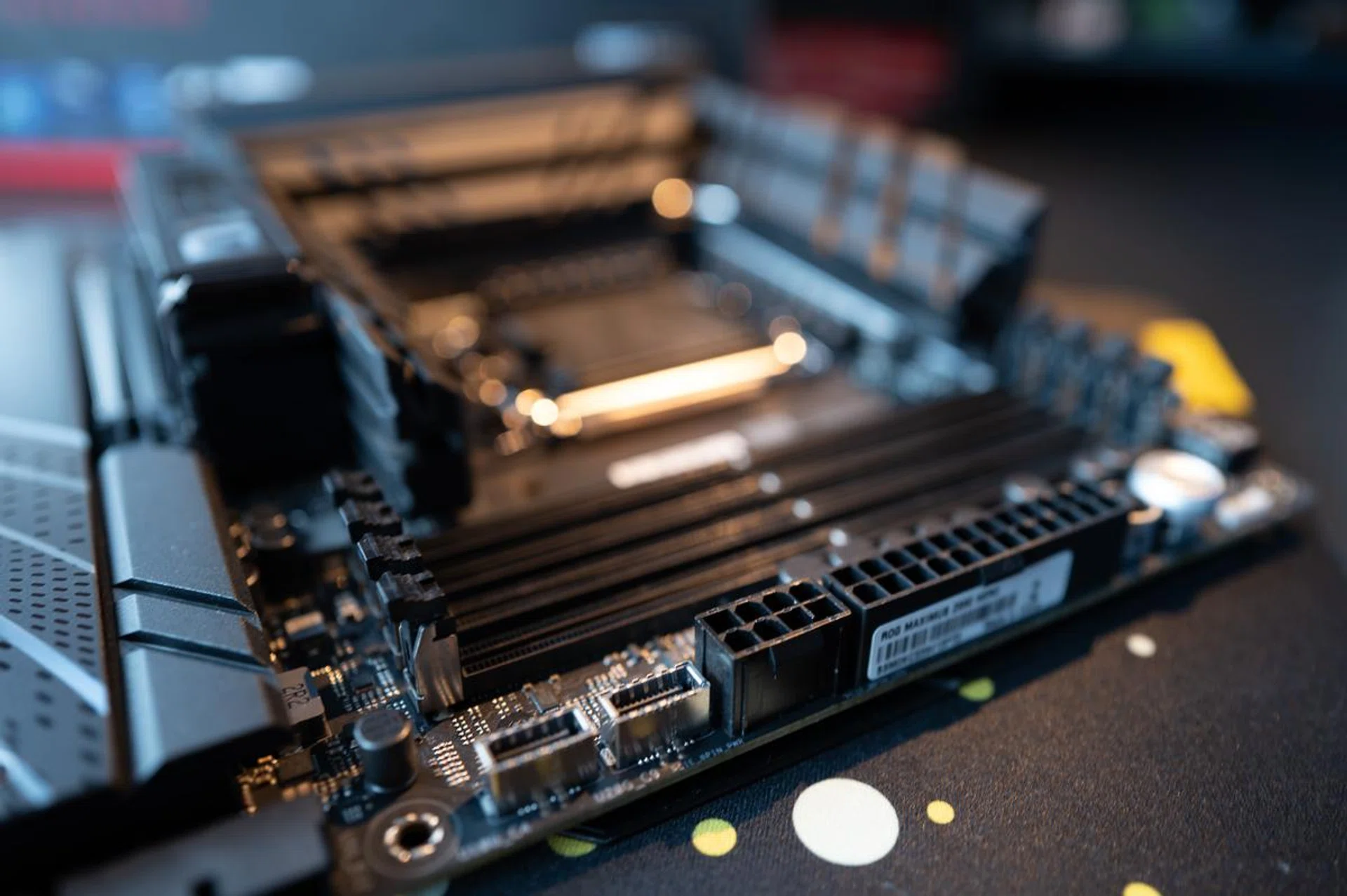 ASUS says the new DIMM slots have a "retention force enhanced by 57%". PHOTO: HWZ