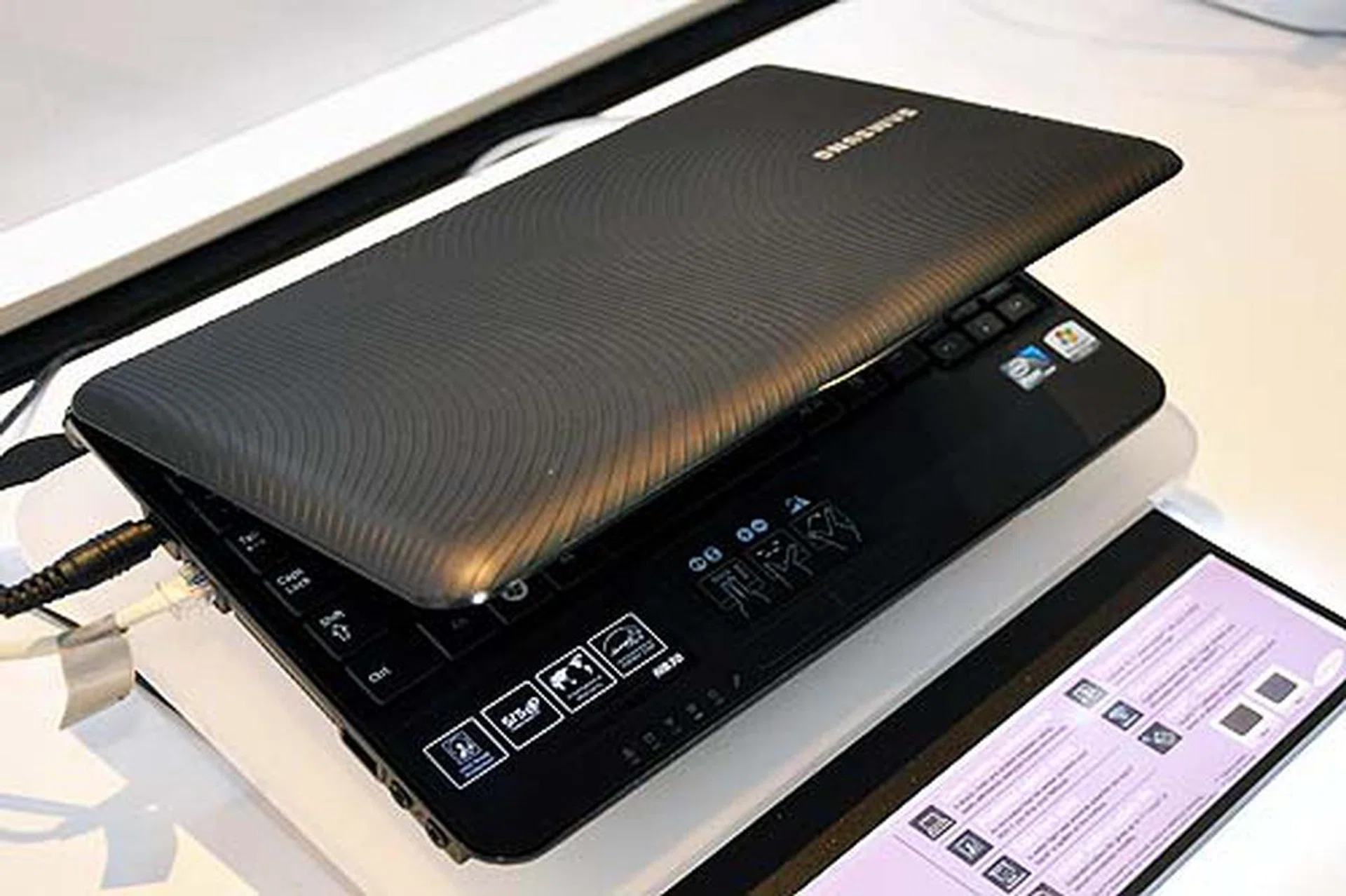 First on our list is its latest netbook for businesses, the 10.1-inch Samsung NB30. If you think it looks tough on the outside, you're right. You're looking at the shock and scratch resistant casing, but what seals the deal is the S pattern made from embossed rubber to do away with those dreaded fingerprint smudges.