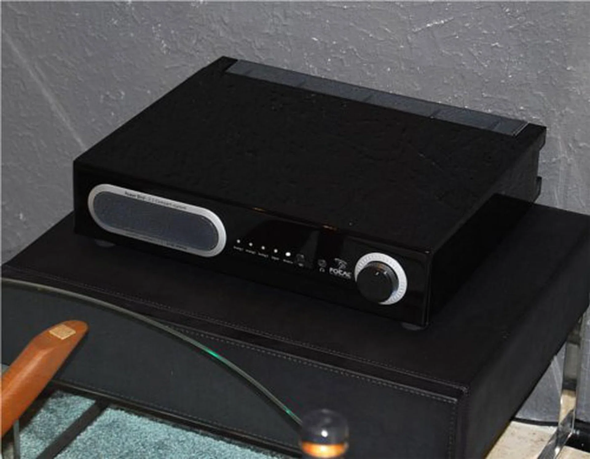 The Power Bird is an amplifier, digital to analog converter and sub-woofer all packed in one. 