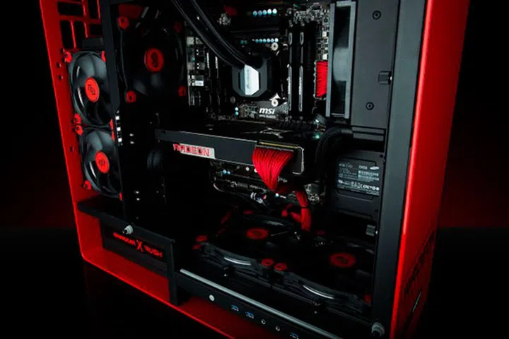 It looks like the Radeon Pro Duo will feature three 8-pin PCIe connectors.