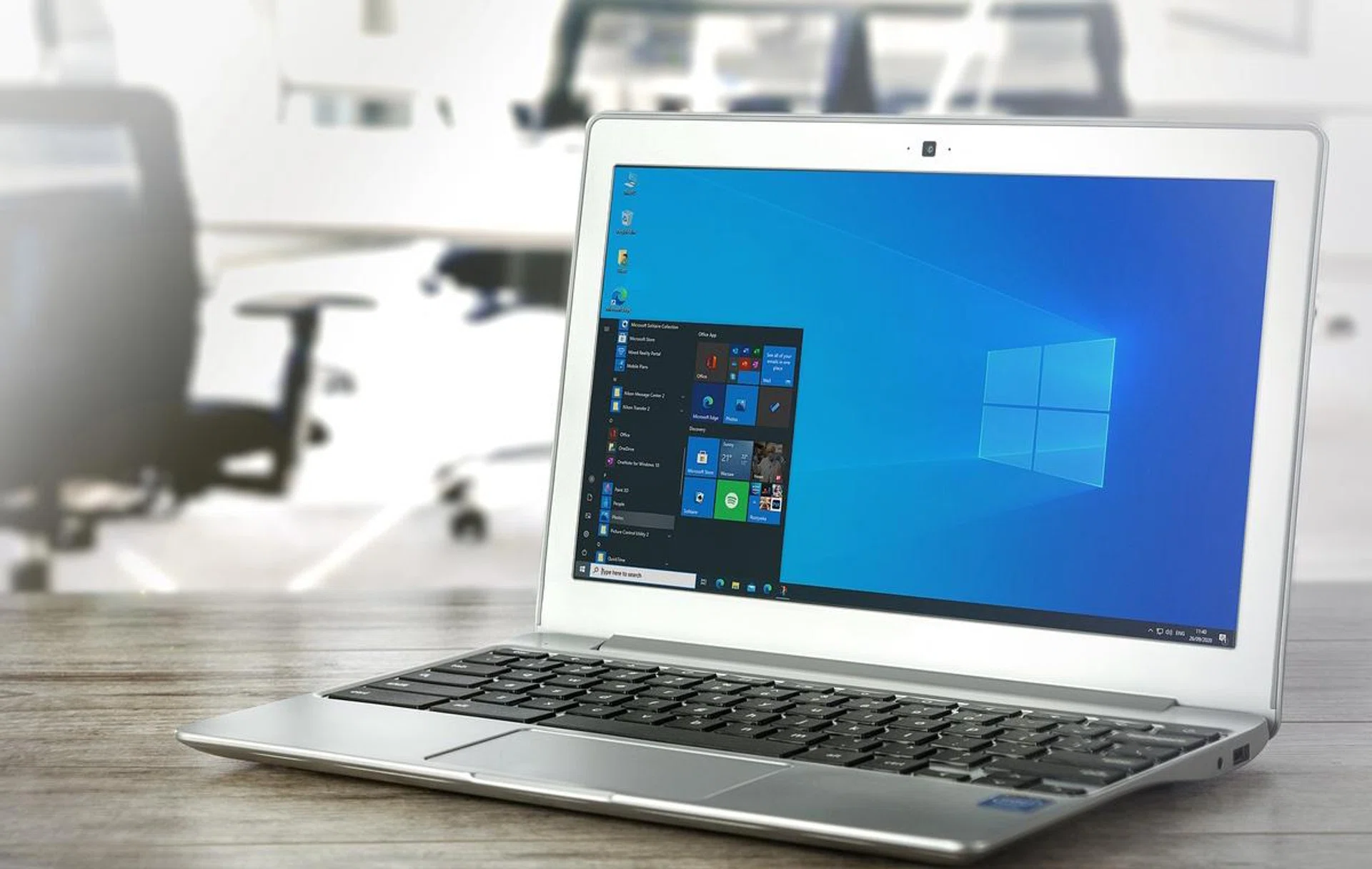 A rushed update is to blame for the outage. Image source: Pixabay. 