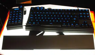 The Aorus K7 is probably the most customizable mechanical gaming keyboard you can get your hands on today.