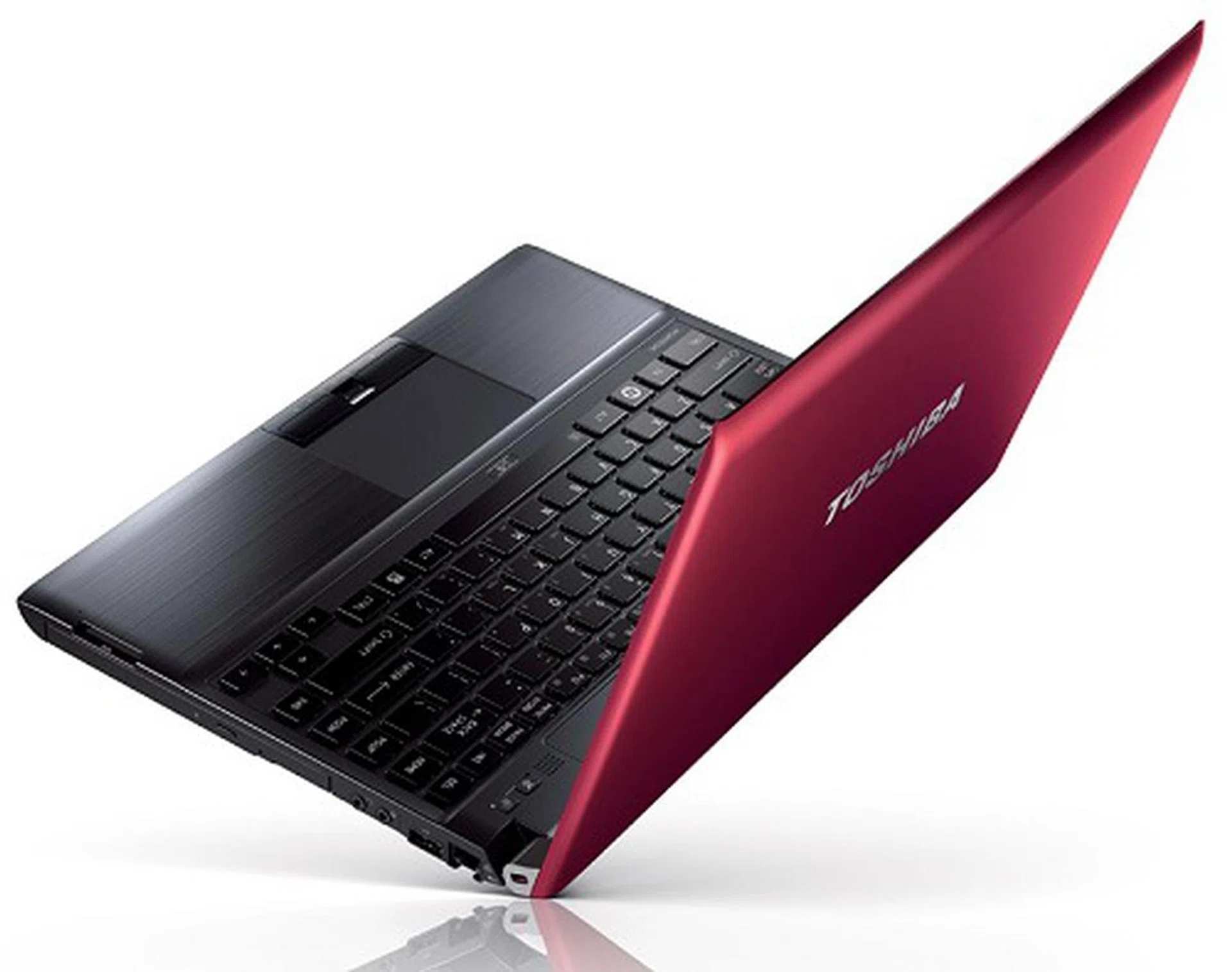 The Toshiba Portege R830 is the best business notebook from our evaluation.