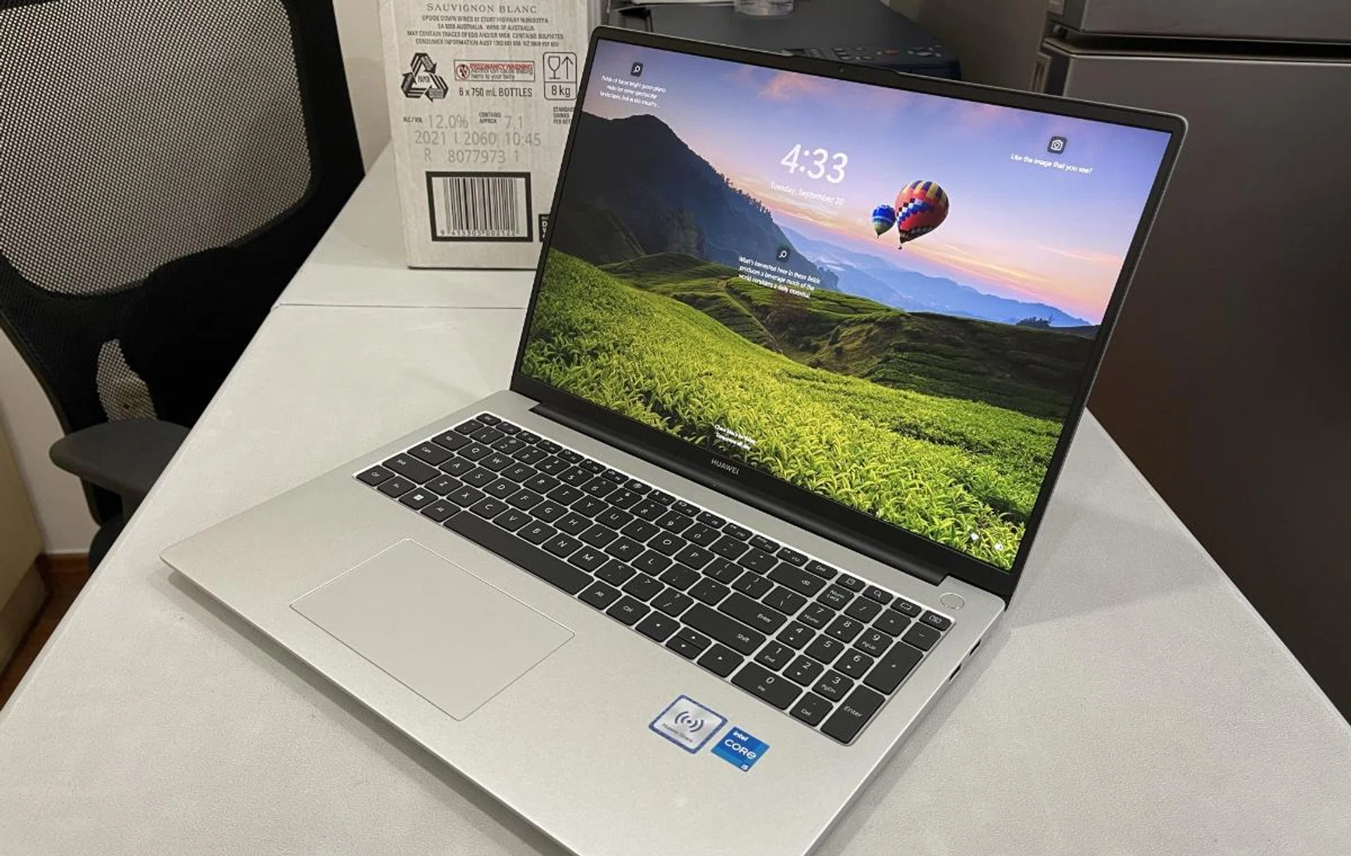 It only comes in Mystic Silver.